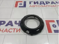 Рамка противотуманной фары Mitsubishi Pajero (V90) 6400A583HA