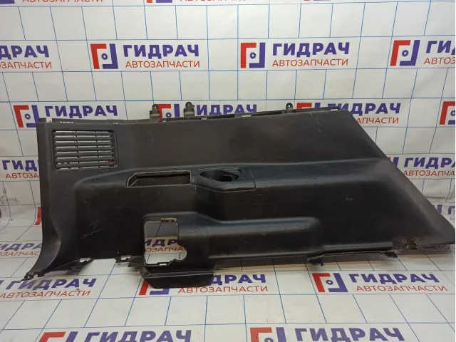 Обшивка багажника левая Mitsubishi Pajero (V90) 7230A455XA