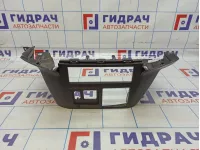 Накладка под торпедо центральная Mitsubishi Pajero (V90) 8002A225XA