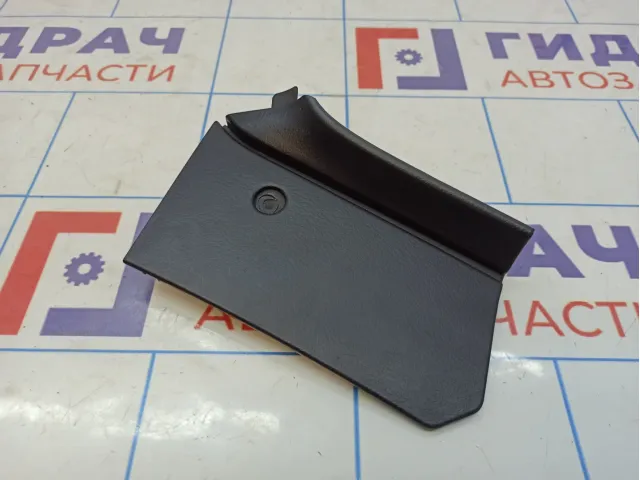 Накладка консоли правая Mitsubishi Pajero (V90) 8002A280XA