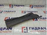 Решетка стеклоочистителя правая Mitsubishi Pajero Sport MN117710