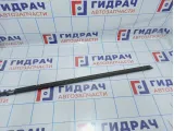 Накладка стекла переднего правого Nissan Almera Classic (B10) 80820-95F0A