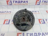 Щит опорный задний левый Nissan Almera (G15) 44030-00Q0G