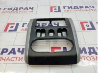 Рамка магнитолы Nissan Almera (G15) 68260-4AA0B