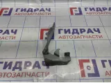 Петля капота левая Nissan Almera Classic (B10) 65401-95F0A