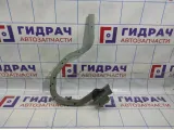 Петля крышки багажника Nissan Almera Classic (B10) 84400-95F0A