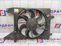 Вентилятор радиатора Nissan Almera (G15) 8200765566B. Дефект.