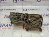 Кронштейн генератора Nissan Almera (G15) 688304373R.