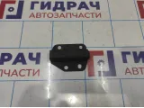 Кронштейн крепления буксировочного крюка Nissan Almera (N16) 51118-4M605