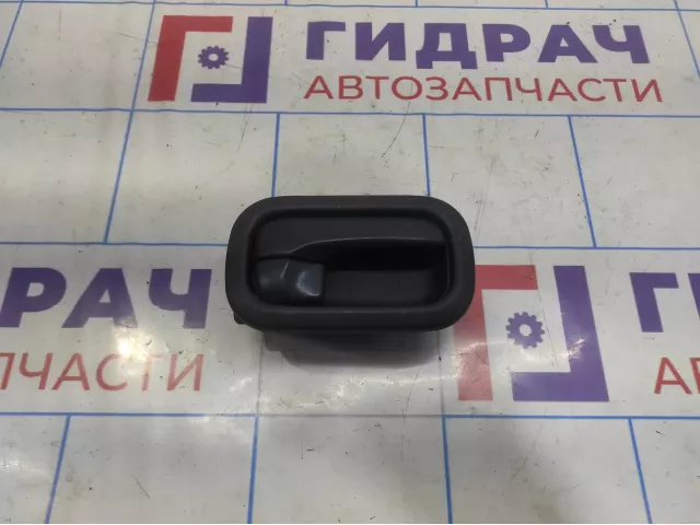 Ручка двери внутренняя правая Nissan Almera (N16) 80670-BN820