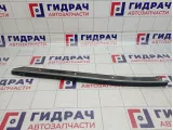 Молдинг лобового стекла правый Nissan Almera (N16) 72760-BM400