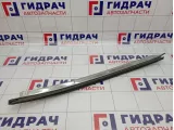 Молдинг лобового стекла правый Nissan Almera (N16) 72760-BM400