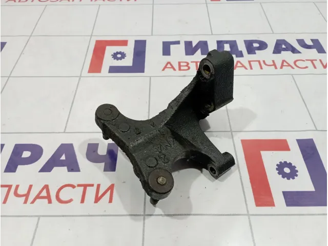 Кронштейн двигателя правый Nissan Almera (N16) 11231-BM501