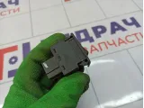Кнопка обогрева сиденья правая Nissan Almera (N16) 25500-70J10