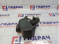 Патрубок воздушного фильтра Nissan Almera (N16) 16578-AU000