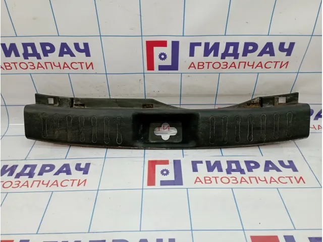 Обшивка багажника Nissan Juke (YF15) 84992-1KA2A