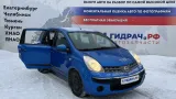 Автомобиль Nissan Note  в разборе