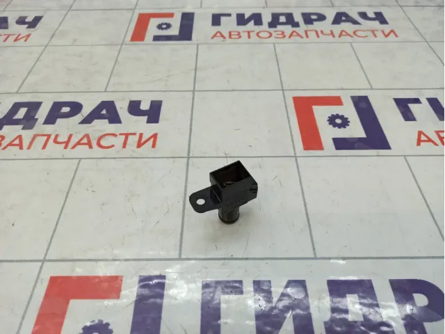 Датчик температуры воздуха Nissan Note 2772015U00