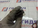Расходомер воздуха Nissan Pathfinder 226807S000