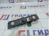 Прикуриватель Nissan Patrol (Y62) 25336-7990B