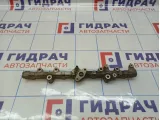 Рейка топливная (рампа) правая Nissan Patrol (Y62) 17521-1LA0A