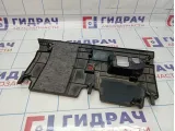 Накладка под торпедо правая Nissan Patrol (Y62) 68920-1LA0A