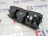 Подстаканник Nissan Patrol (Y62) 684PG-00A12