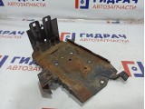Крепление АКБ Nissan Primera P12 .