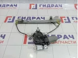 Стеклоподъемник электрический задний левый Nissan Qashqai (J10) 82701-JD400