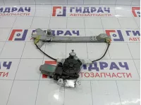 Стеклоподъемник электрический задний правый Nissan Qashqai (J10) 82700-JD400