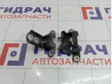 Петли двери задней левой Nissan Qashqai (J10)