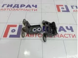 Петли двери задней правой Nissan Qashqai (J10)