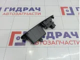 Кнопка стеклоподъемника задняя левая Nissan Qashqai (J10) 25411-JD000
