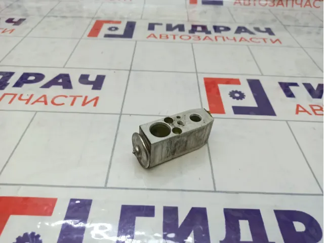 Клапан кондиционера Nissan Qashqai 922006N205
