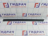 Уплотнитель стекла переднего правого Nissan Qashqai (J10) 80834-JD000