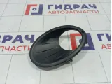 Рамка противотуманной фары левая Nissan Qashqai 62257BR03A