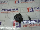 Замок багажника Nissan Teana 84631JN00A