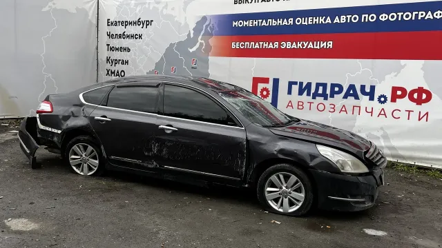 Автомобиль Nissan Teana  в разборе