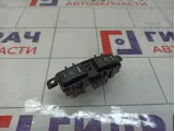 Кнопка обогрева сидений Nissan Tiida 25500AX610