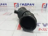 Патрубок воздушного фильтра Nissan Tiida (C11) 16578-ED00A