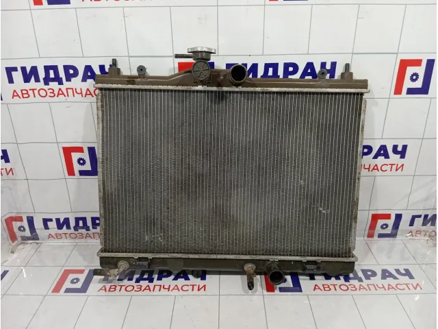 Радиатор основной Nissan Tiida (C11) 21460-EL10B