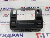 Рамка магнитолы Nissan Tiida (C11) 68260-EM02A