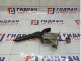 Рычаг стояночного тормоза Nissan Tiida (C11) 36010-EM10B