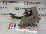 Педаль тормоза Nissan Tiida (C11) 46501-ZN90A