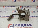 Педаль тормоза Nissan Tiida (C11) 46501-ZN90A