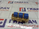 Блок предохранителей Nissan X-Trail (T30) 24350-EQ300