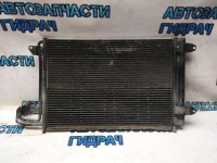 Радиатор кондиционера Skoda Octavia a5 1K0820411Q Отличное  состояние