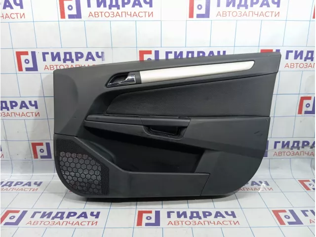 Обшивка двери передней правой Opel Astra (H) 7232823