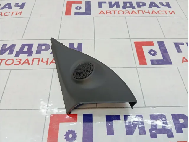 Крышка зеркала внутренняя левая Opel Astra 6428914