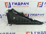 Кронштейн полки багажника левая Opel Astra 13156882
